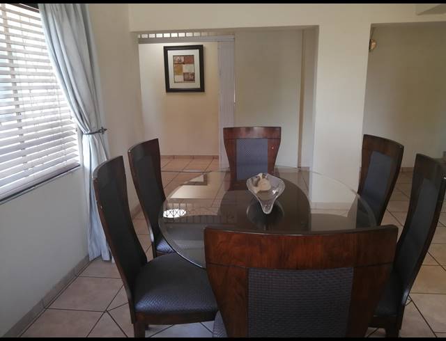 3 BEDROOM FREEHOLD RENTED IN MULBARTON